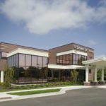 photograph of three story medical office building | P-Tn.com