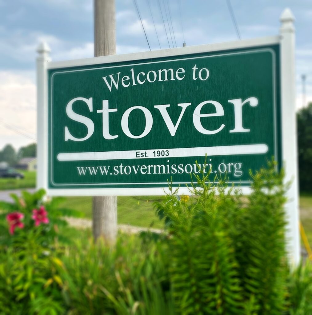 Stover, Missouri Pothole Cover Documentation