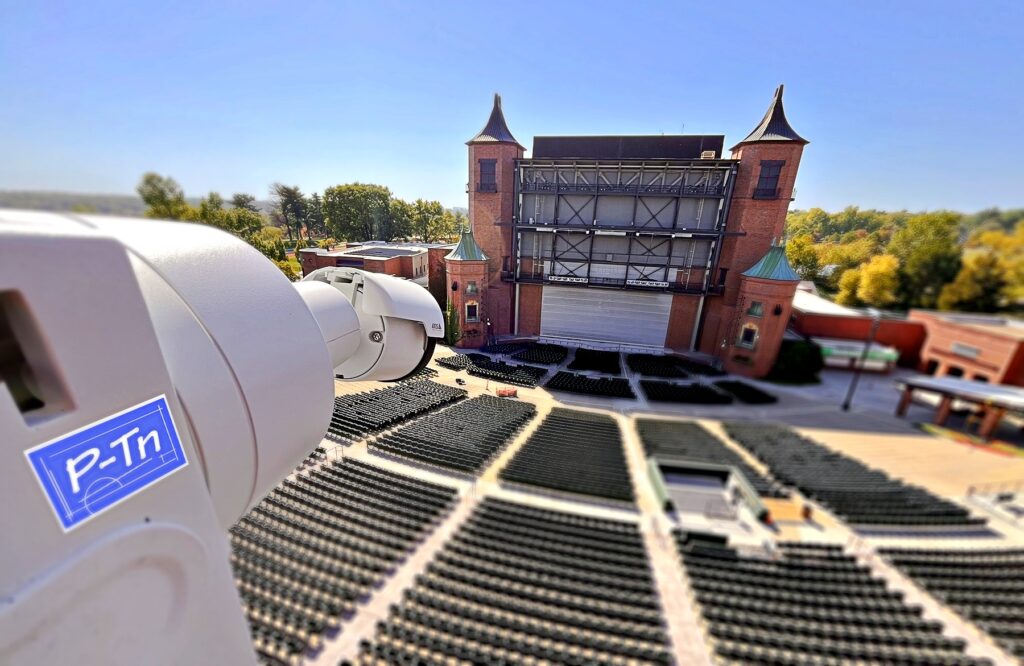 ProgressWEBCAM at STARLIGHT THEATER